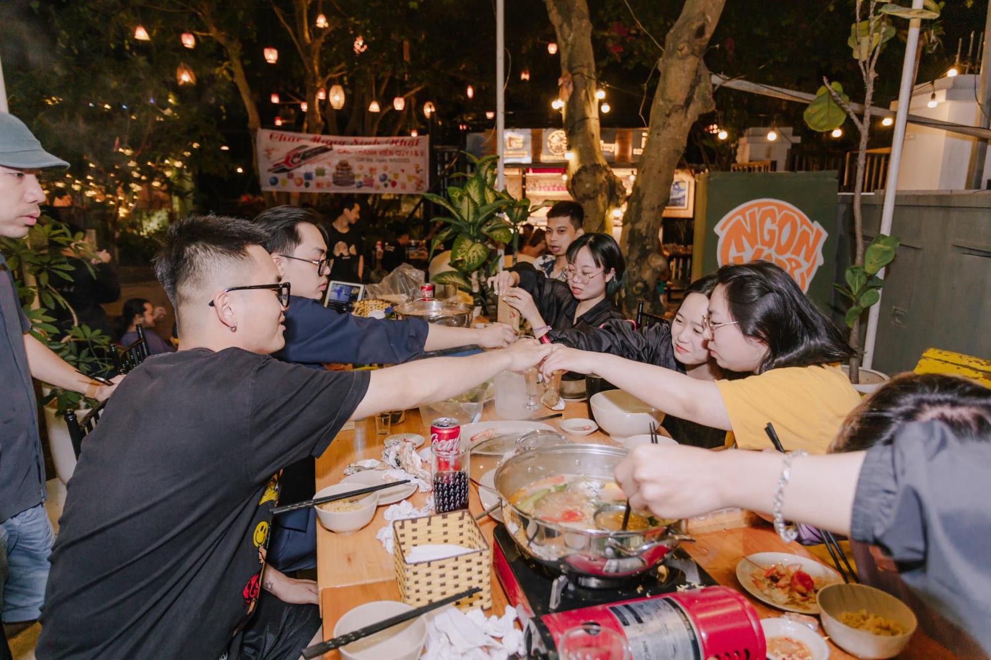 Xuan Dam Republic Hostel Cat Ba מראה חיצוני תמונה