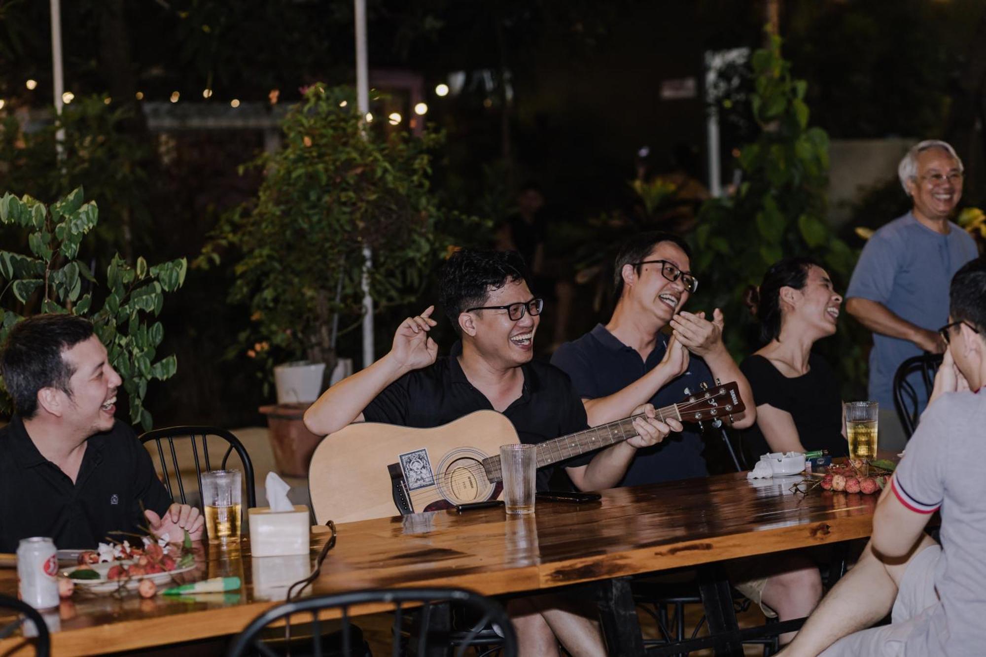 Xuan Dam Republic Hostel Cat Ba מראה חיצוני תמונה