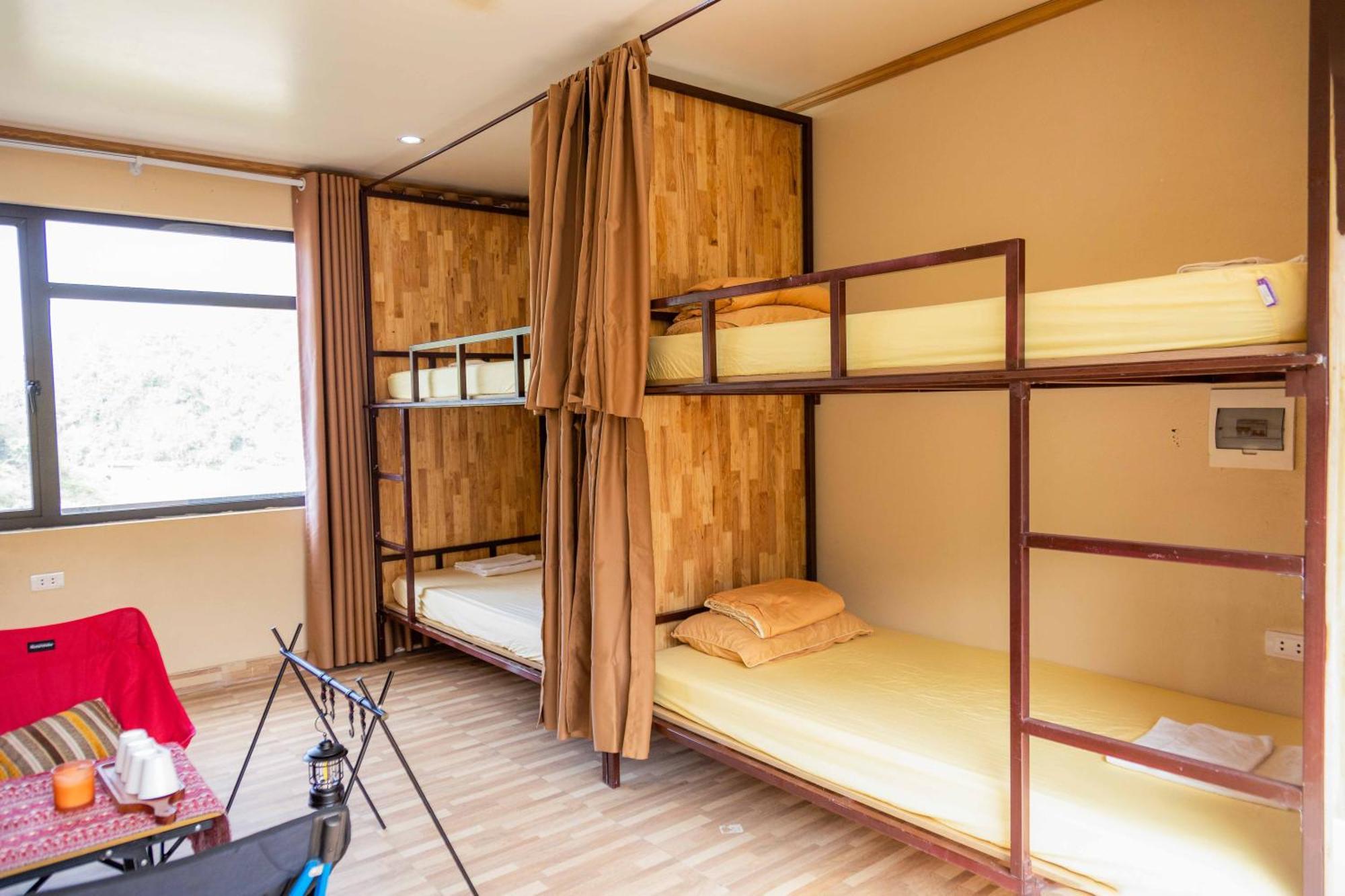 Xuan Dam Republic Hostel Cat Ba מראה חיצוני תמונה
